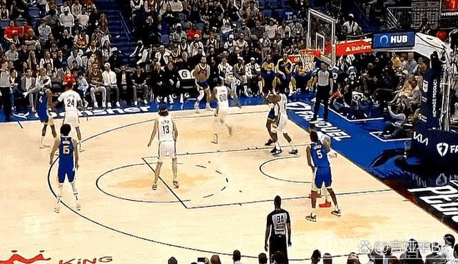 里夫斯后撤步三分绝平 库里遭晃